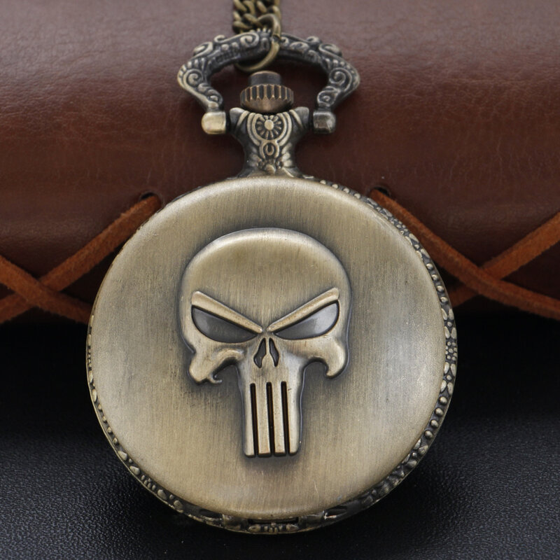 Bronze Bösewicht Superhero Quarz Taschenuhr Exquisite Vintage Halskette Kette Uhr Anhänger für Männer und Frauen Urlaub Geschenke