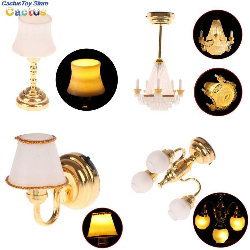 Miniatura LED Wall Sconce Lamp, Dollhouse Light, Bateria, On e Off Switch, Acessórios para Móveis, 1,12 Escala