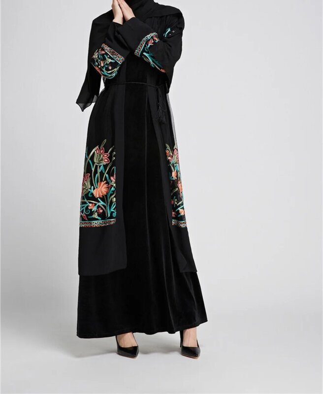 Vestido largo de estilo Kimono para mujer, ropa de fiesta bordada con cárdigan, moda musulmana, primavera y verano, Dubái, 2023