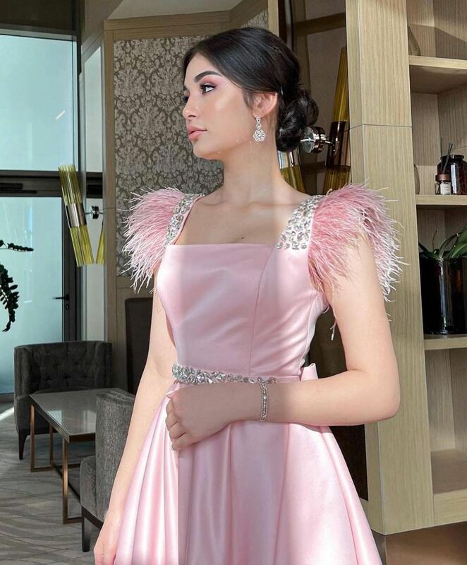 Koendye Daudi-vestidos de graduación con plumas para mujer, vestidos de lujo con cuentas y hombros descubiertos, fiesta de graduación, cumpleaños, satén rosa, vestido de regreso a casa