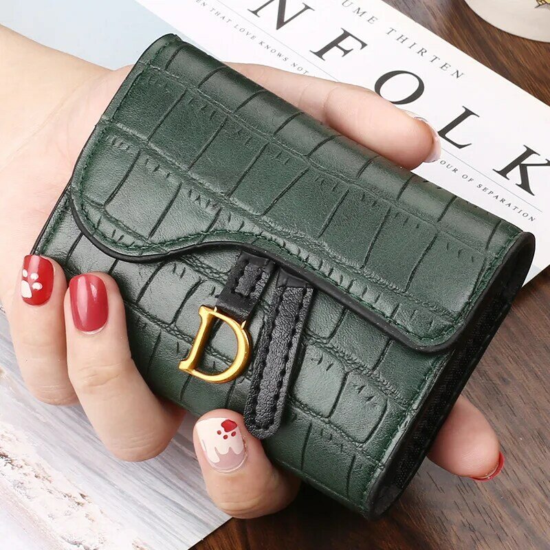New Women's Wallet Short Purse Buckle Card Bag Simple Folding Women's Wallet PU leathe Women Clutch Purse
