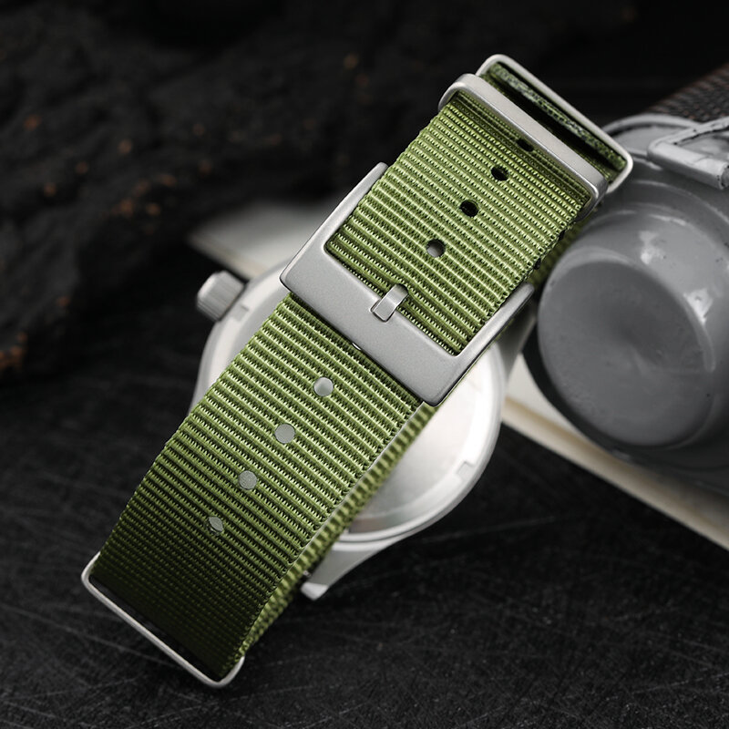 Militado ML05-Reloj de pulsera de cristal de zafiro en forma de cúpula, cronógrafo militar de 38mm con revestimiento AR de alta claridad, movimiento de cuarzo Vintage VH31