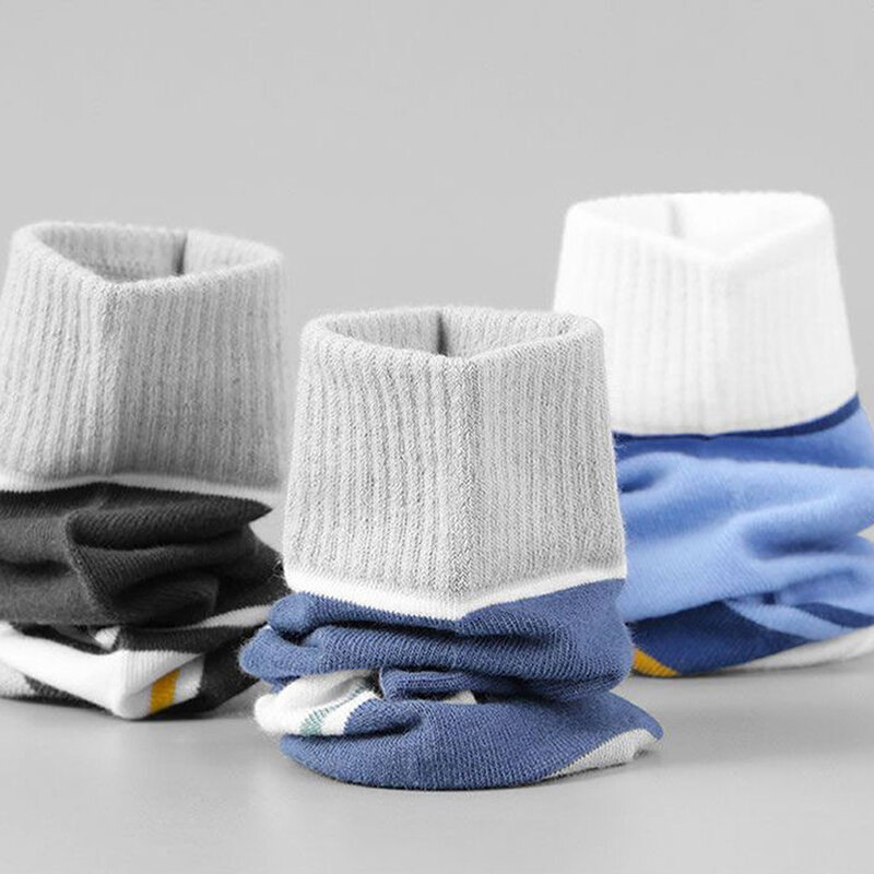Calcetines deportivos de algodón para hombre, medias gruesas transpirables y absorbentes de sudor, antiolor, de moda