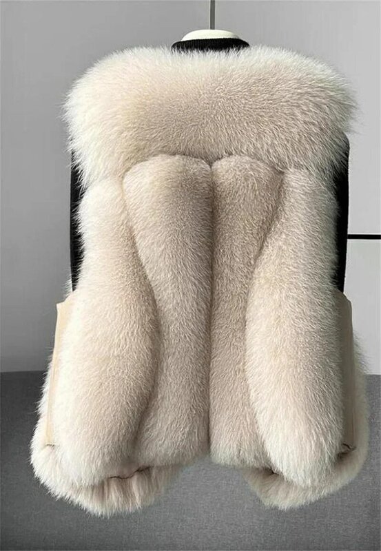 High grade fur and fur integrated fur vest women autumn 2023 new slim age reducing outerwear, popular short internet celebrities