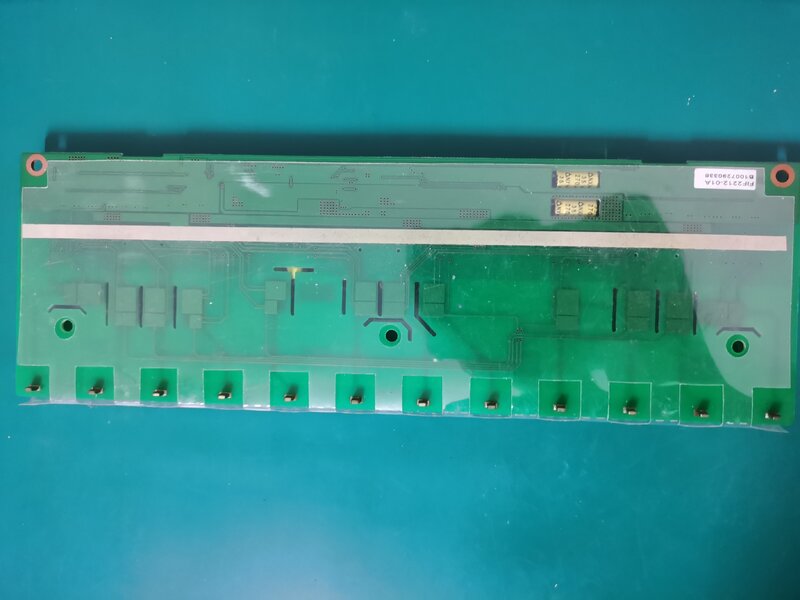 P2212E01 FIF2212-01A FH100805CN อินเวอร์เตอร์ดั้งเดิมเหมาะสำหรับ LM220WE4หน้าจอ LCD ทดสอบและจัดส่งแล้ว