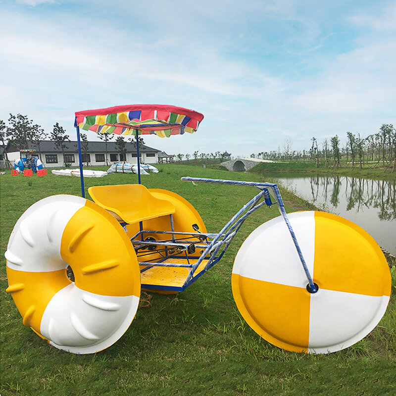 Tricycle flottant en plastique pour parc aquatique, pédales, accessoires de loisirs