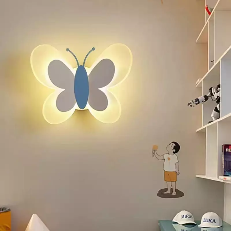 Lampada da parete a LED creativa moderna camera dei bambini lampada da parete a farfalla con personaggio dei cartoni animati semplice nordico lampada da corridoio per ragazzi e ragazze