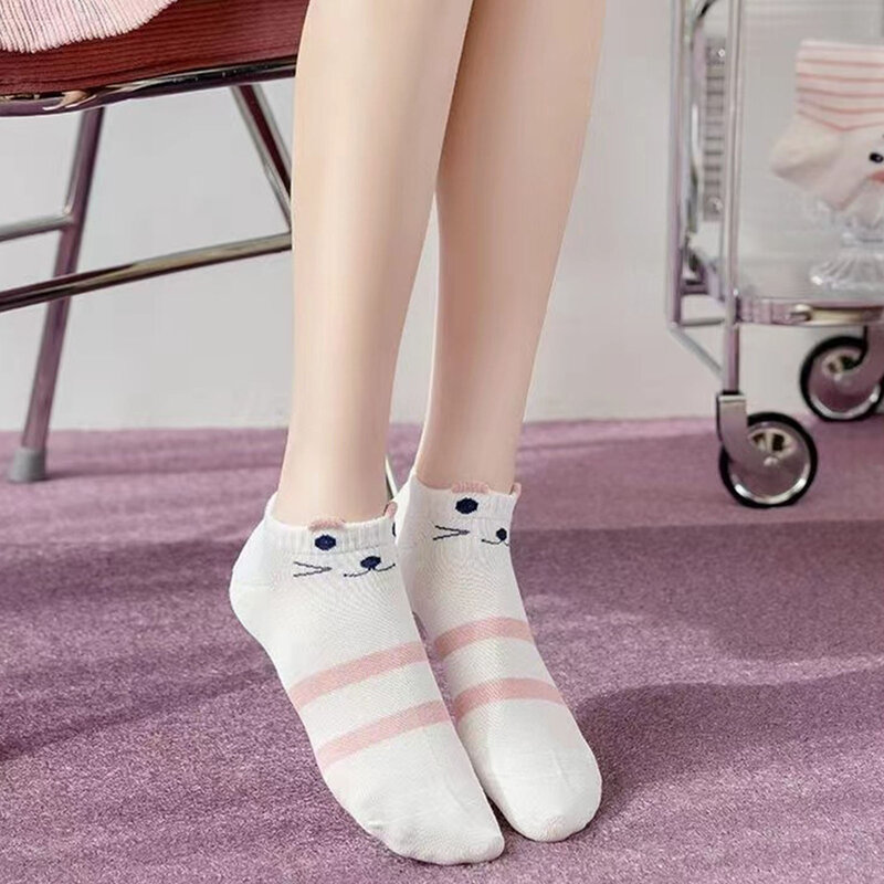 Women's Cute Prints Short Socks Sweat-absorbing Casual Invisible Liner Socks for Women and Girls Daily Wear