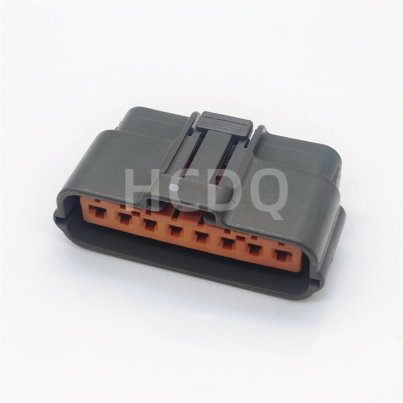 10PCS Original and genuine 6195-0038 automobile connector plug housing supplied from stock