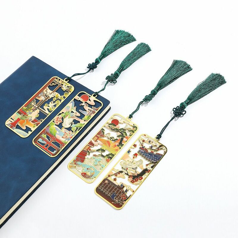 С подвеской-кисточкой, вырезанная Закладка в китайском стиле, вырезанная в китайском стиле, оформление под золото, металлическая закладка для чтения
