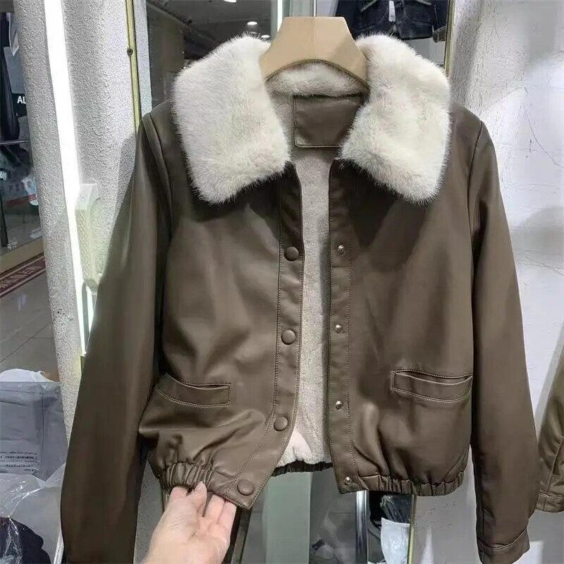 2024New damska skórzana kurtka płaszcz duży wełniany kołnierz krótkie topy kurtka ocieplana kobiet jesienno-zimowa skóra