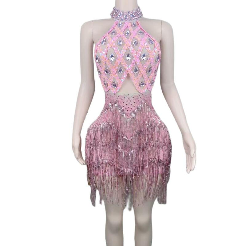 Seksowne Halter bez pleców świecące różowe sukienki z cekinami czarne dziewczyny krótkie suknie balowe 2024 dla sukienki na przyjęcie urodzinowe Sanjiao