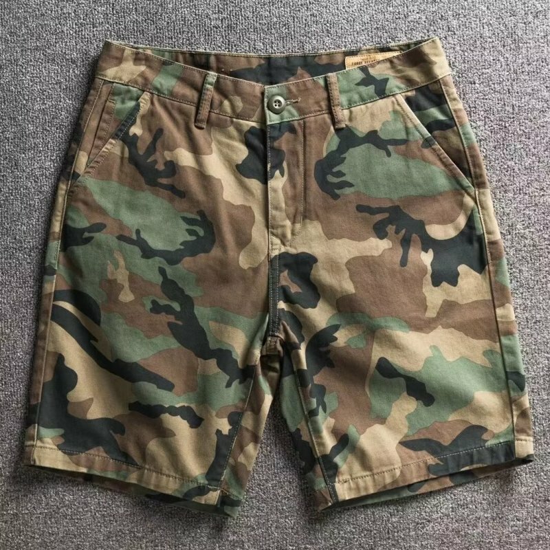 2024 Summer New Men's Straight Trousers Patchwork Mid Waist Button Zipper Fashion Loose Young Style Casual Camouflage Shorts