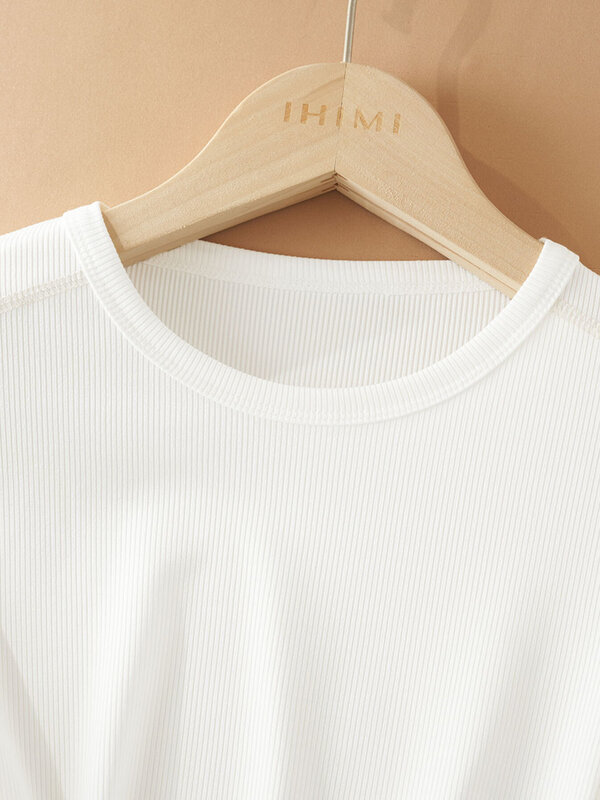 2024 Autumn New Women Trending Fashion Simple Casual Versatile Bottom Shirt Round neck Long sleeve bottom shirt