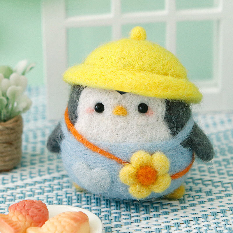1set Creative Cute Animal Wool Felt Poke Handmade DIY Material Handmade Kit Penguin Toy Doll Home Decor Ornament New 2022