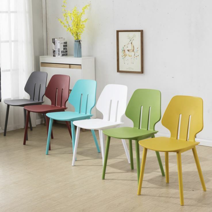 Kursi apartemen kecil mode Modern kursi santai rumah kreatif Nordik sederhana kopi plastik kursi makan belakang