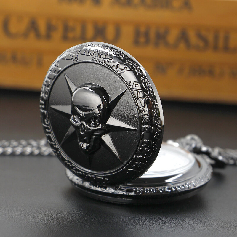 Black Game Theme Skull Quartz Pocket Watch for Men Fans Steampunk Necklace Chain Men Gift Souvenir masculino relogio hombre