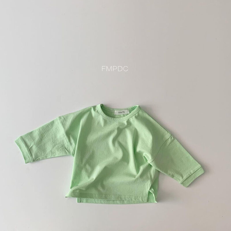 Camiseta básica extragrande coreana para crianças, camisa de fundo macio, regatas para bebês meninos e meninas, roupas de criança, 2022
