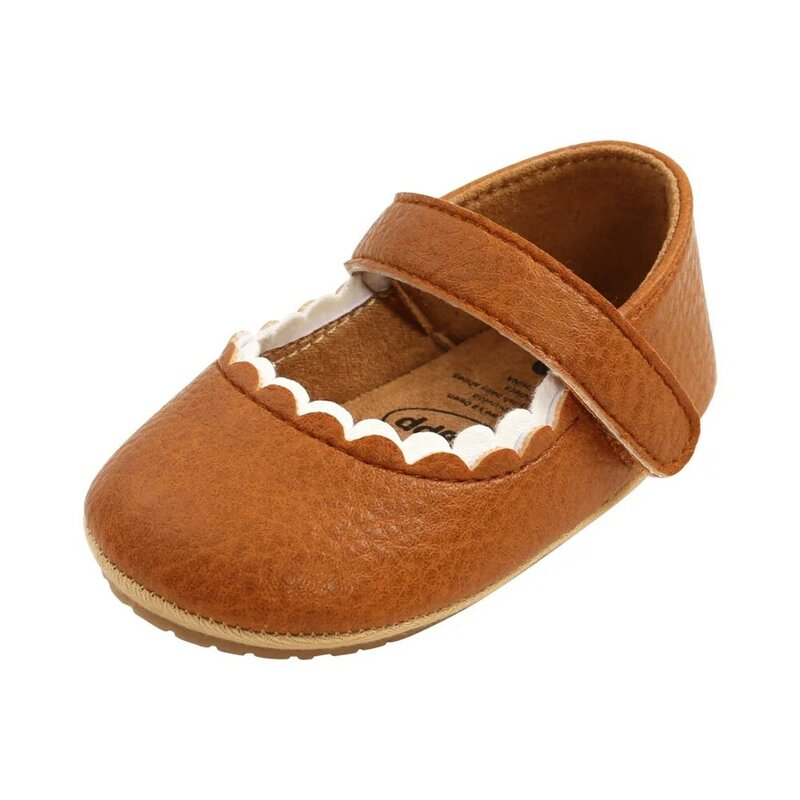 Sepatu bayi perempuan, sneaker putri musim semi warna Solid bernafas balita umur 0-24 tahun
