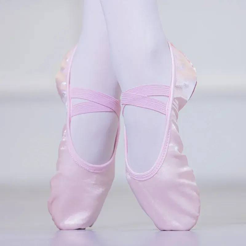 نقية الساتان الوردي اللحم اللون الأزرق من الطفل 23 إلى النساء 43 الفتيات الاطفال بوانت أحذية الرقص النعال راقصة الباليه ممارسة حذاء باليه