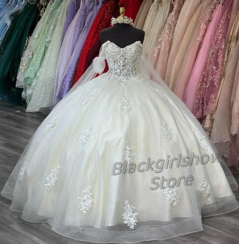 Белое платье 15 Quinceanera 2024 роскошное элегантное платье-футляр с кристаллами аппликация Вырез свадебные платья Xv года 2024