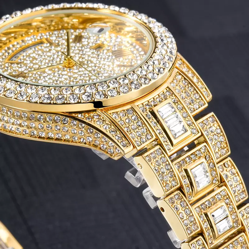男性用の豪華なゴールドの腕時計,男性用の腕時計,耐水性,光沢のあるダイヤモンド,クォーツ