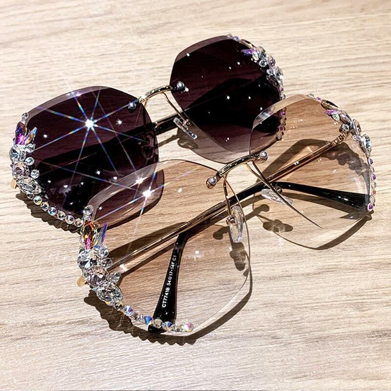 Luxury Brand Design Vintage Rimless Rhinestone Sunglasses Women Men Fashion Gradient Lens Sun Glasses Shades For Female