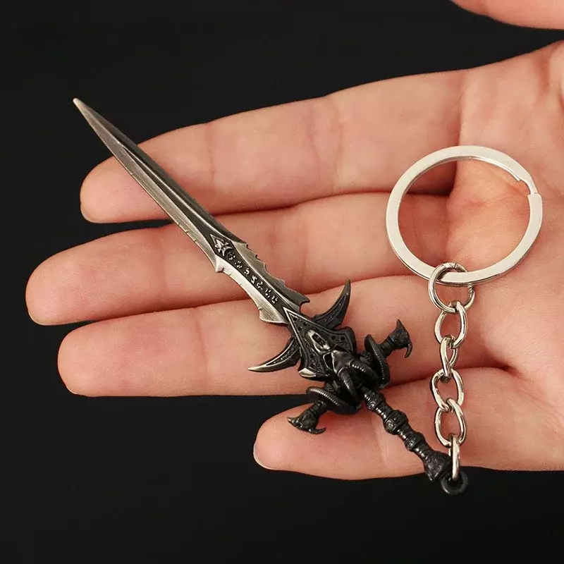 Frost mourne Welt von Warcraft Waffe Schlüssel anhänger Legierung Schwerter Spiel periphere Waffen Modell 9cm Katana Ornament Handwerk Spielzeug Geschenke