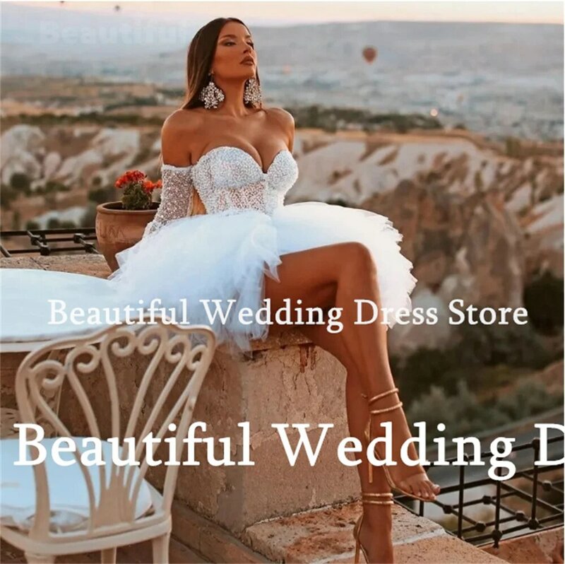 Gaun pernikahan unik, baju nikah leher terbuka lengan panjang pundak terbuka A-Line, gaun pengantin berjenjang, gaun Prom khusus Mini pendek