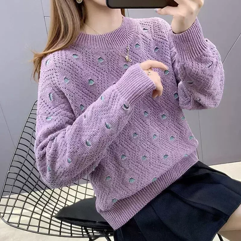 Fashion New Women's Sweater Loose Round Neck Embroidered Hollow Knit Sweater Japanese Style Pullover Commuter All-Match Top