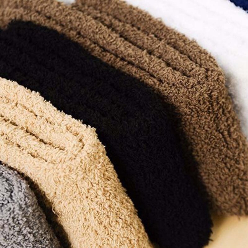 2023 Hot Sale Comfortable Extremely Cozy Pure Cashmere Socks Men Women Winter Warm Sleep Bed Floor Home Fluffy Socks Accessories
