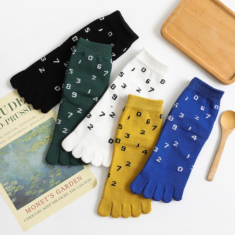 Meados de tubo de cinco dedos meias de algodão feminino outono e inverno modelos de espessura digital cor sólida meias de algodão split toe meias