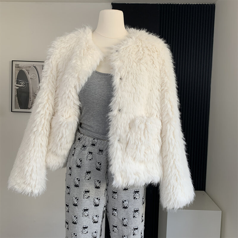 Kurtka z kieszeniami ze sztucznego futra z długim rękawem z okrągłym dekoltem dla kobiet zimowe jednorzędowe luźna odzież damskie Streetwear sztuczna wełna