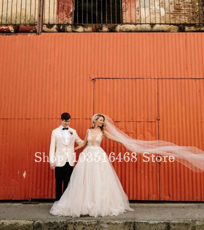 Sexy V Neck Wedding Dress 2024 Luxury White Applique Sleeveless A-Line Bohemian Custom Bridal Gowns uzun elbiseler