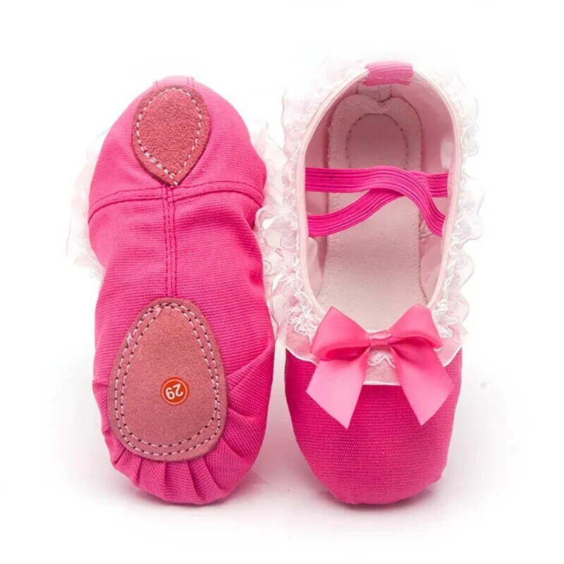 Zapatos de baile de Ballet para niños y niñas, zapatillas Kawaii de encaje con lazo, suela suave de lona, para adultos