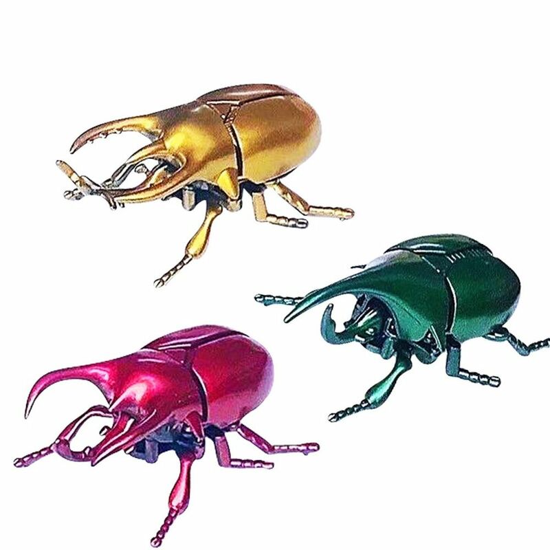 Plastic Cement Wind Up Beetle Brinquedos para crianças, figuras realistas simuladas de insetos, dourado, verde, brinquedos complicados, presente dos desenhos animados