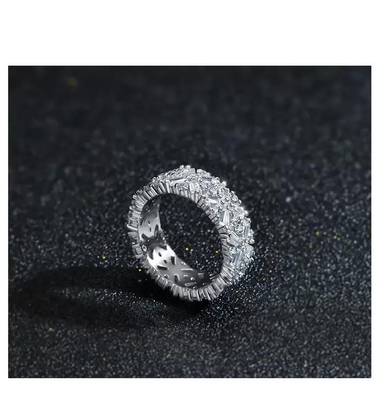 새로운 모델 925 스털링 실버 럭셔리 풀 다이아몬드 반지, 여성 틈새 디자인, 과장된 개성, 작고 세련된