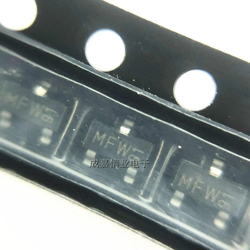 Interruptor do diodo de Mfw bav99/8 sot-23-3, 100v, 0.215a, temperatura de funcionamento de 3 pinos:- 65 c + 150 c, 100 pcs/lot
