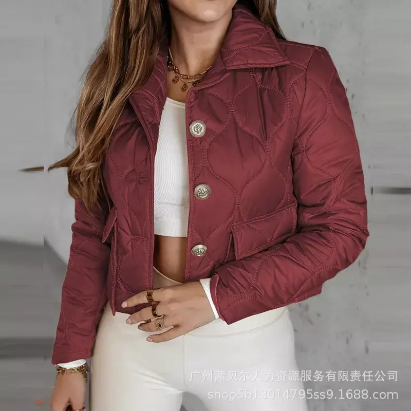 Женская короткая куртка с длинным рукавом, с отложным воротником и карманами