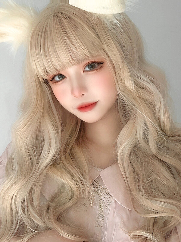 24Inch Lolita Gold Highlight White Color Synthetic Wigs With Bangs Long Natural Wavy Hair Wig for Women Daily Use Heat Resistant