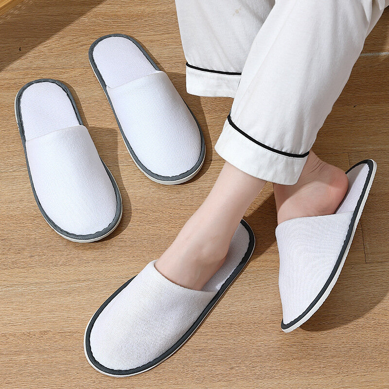 Hotel Slippers Men Women Travel Disposable Shoes Indoor Soft Light Comfort Guest Slides Portable Flats Unisex Closed Toe Slipper