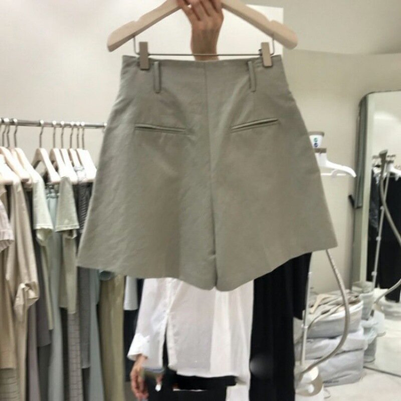 한국 여성 하이웨이스트 와이드 팬츠, 슬림해 보이는 캐주얼 반바지, 심플한 단색, 코디하기 쉬운 패션, 2024 여름 신상