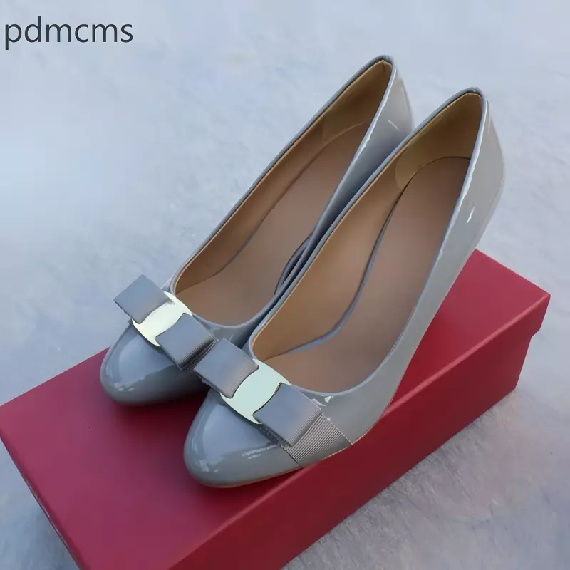 Sepatu kulit paten elegan untuk wanita, sepatu hak tinggi modis Comfortable34-41