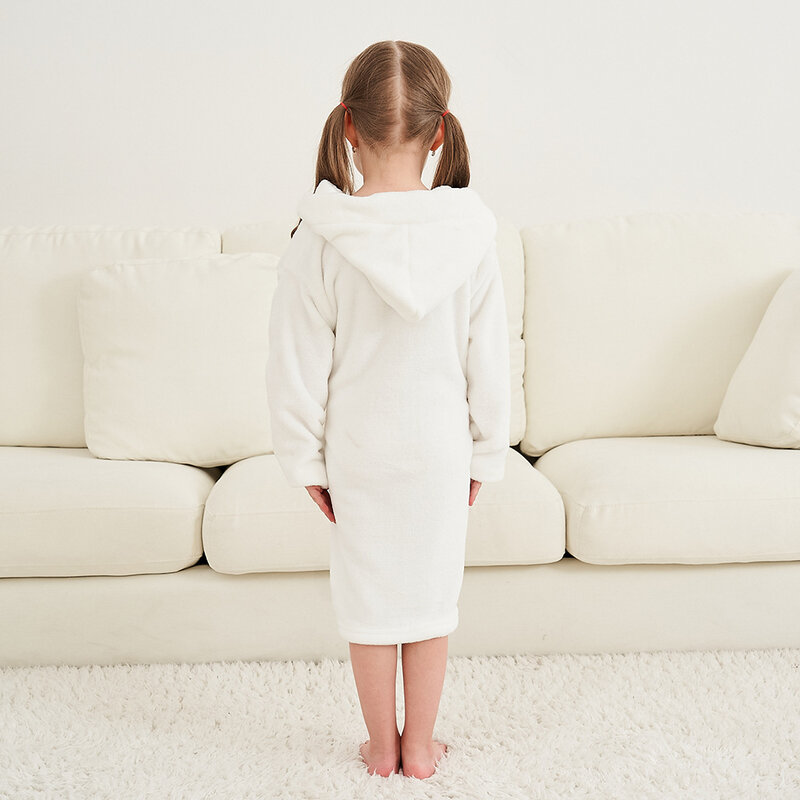 Pigiama e accappatoi per bambini tinta unita Soft Robe personalizzato Princess Sleepwear Warm Loungewear Home Clothes 2-12 anni