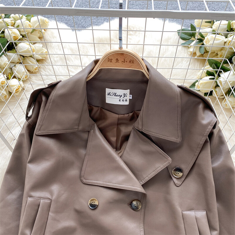 Chaqueta corta de cuero sintético para mujer, chaqueta de manga larga con solapa y doble botonadura, estilo coreano, primavera y otoño, novedad de 2023