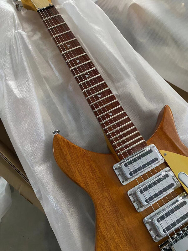 325 E-Gitarre, hellgelbe Farbe, Tremolo Bridge, goldfarbenes Schlagbrett, kostenloser Versand Guitarra