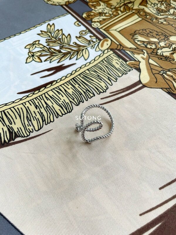Syal tenun wanita syal cincin syal logam gesper 90cm bandana pemegang kancing elegan mode Aksesoris Hadiah Dekorasi