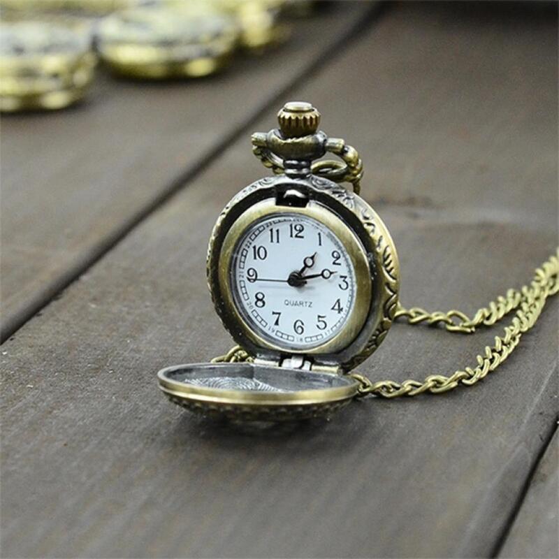 Reloj de bolsillo Retro, reloj de cadena colgante tallado, collar de cuarzo Steampunk Vintage