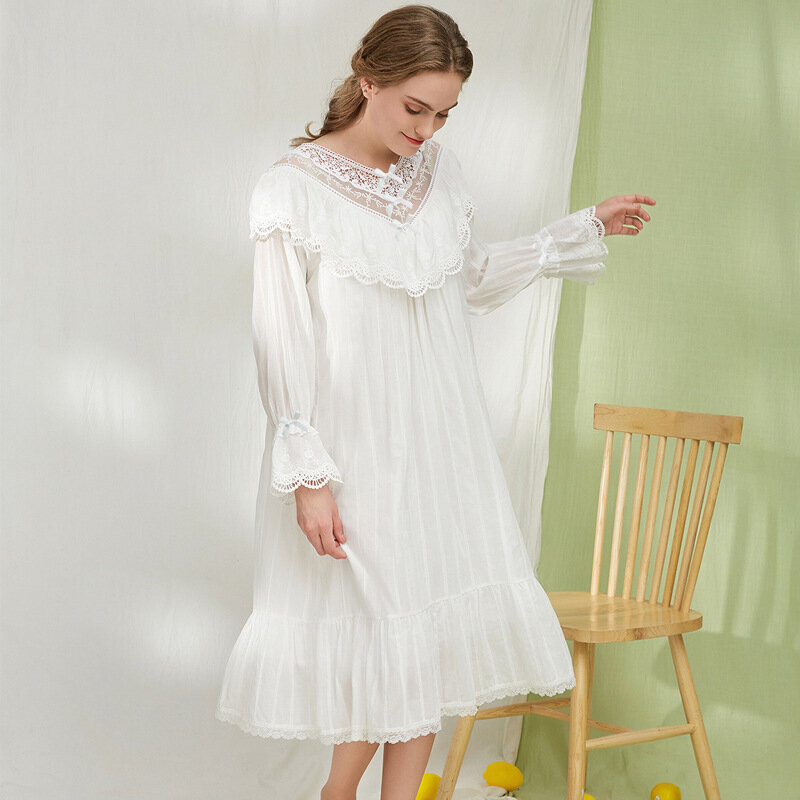 Women's French Style Lace Nightgowns Long Sleeve Ruffles Vintage Ladies Nightdress Long Sleeve Spring Princess Nighty Female