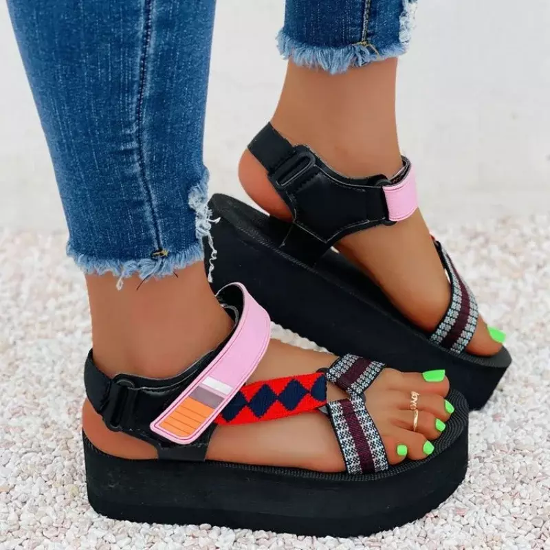 Damskie letnie nowe sandały dla kobiet klamra rekreacyjne trwałe sandały Lady Outdoor Casual buty na plażę Plus rozmiar Sandalias Mujer